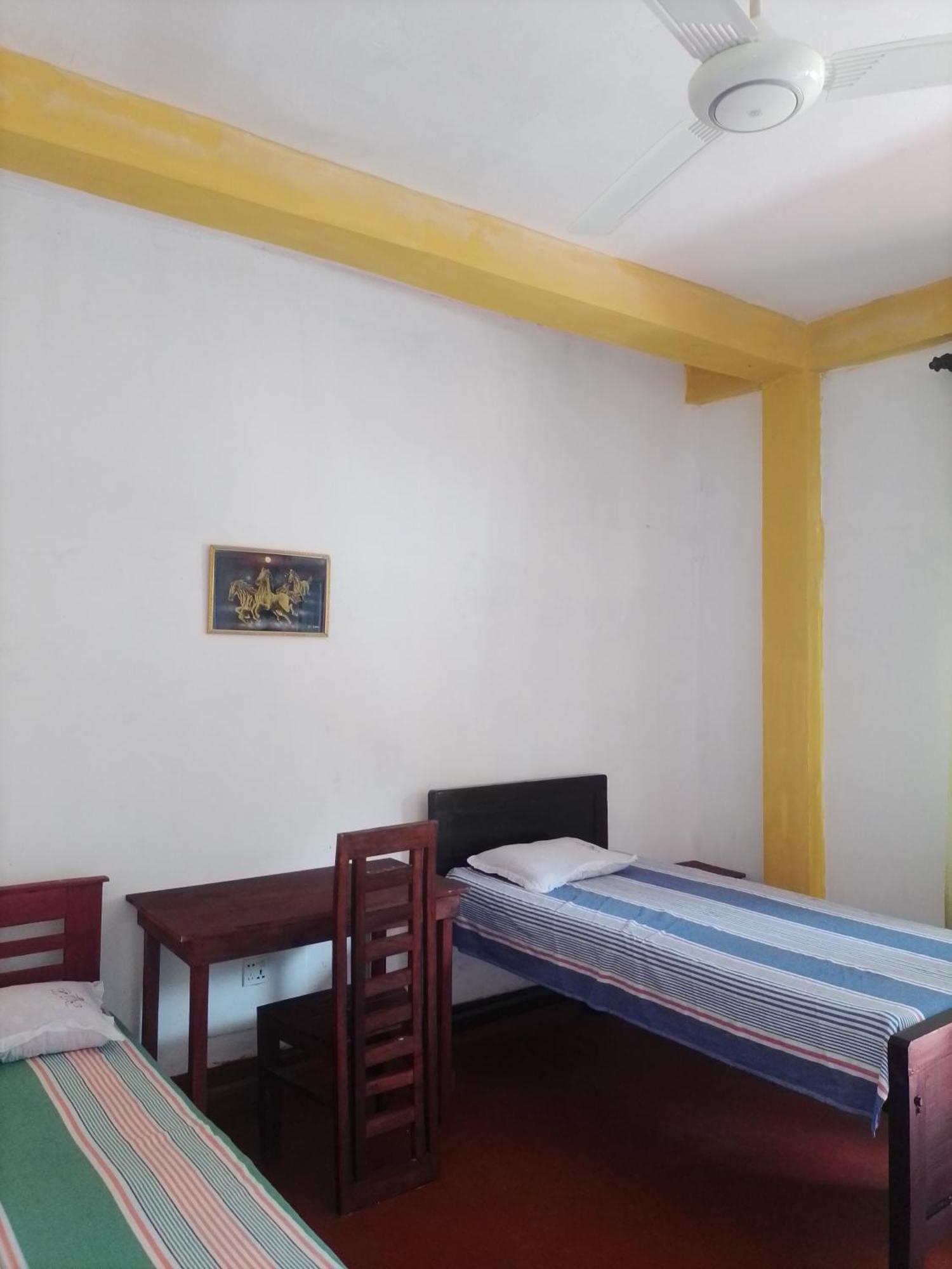 Our Little Secret Hotel กาลูทารา ภายนอก รูปภาพ